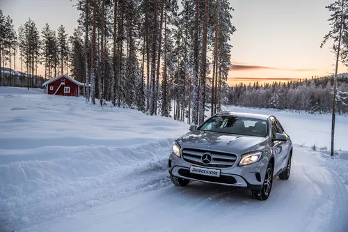 Bridgestone Blizzak LM-005 Miniatuur 3600x2400