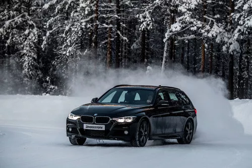 Bridgestone Blizzak LM-005 Miniatuur 3600x2400