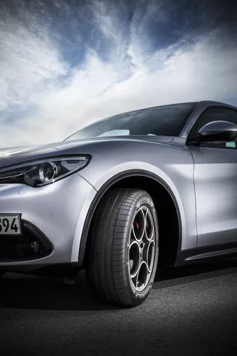 Goodyear Eagle F1 Asymmetric 3 SUV Miniatuur 1706x2559