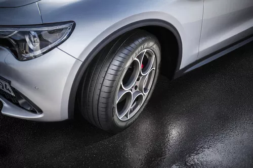 Goodyear Eagle F1 Asymmetric 3 SUV Miniatuur 2559x1706