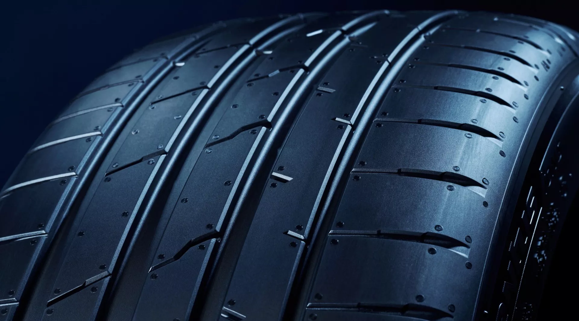 Hankook iON evo SUV IK01A Afbeelding