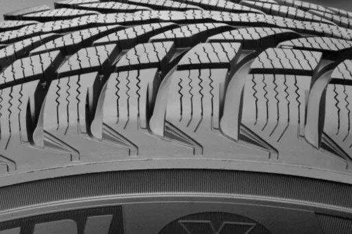 Michelin Latitude Alpin LA2 Miniatuur 512x341