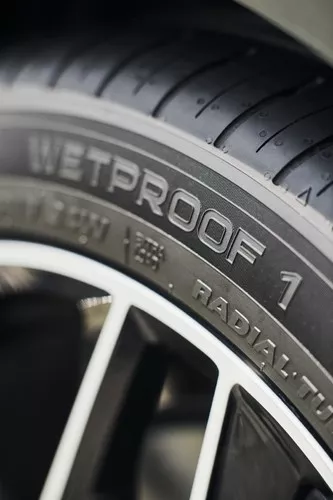 Nokian WetProof 1 Miniatuur 1280x1920