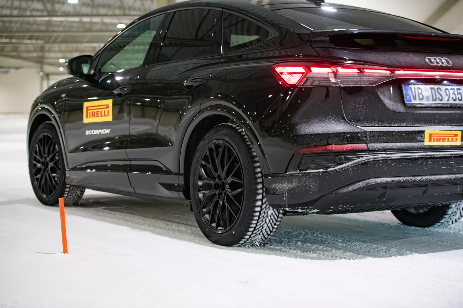 Pirelli Scorpion Winter 2 Afbeelding