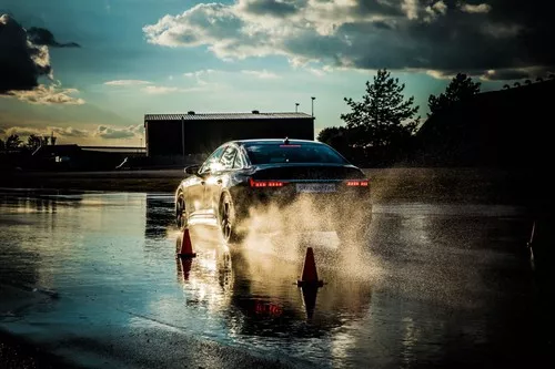 Vredestein Quatrac Pro Miniatuur 1170x780